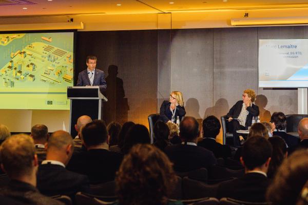 Participants attend the opening of the Hydrogen Valleys Days